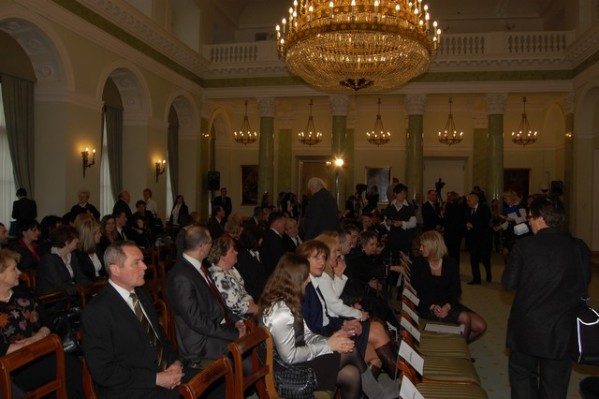 gala0007.jpg
